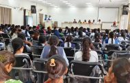 फतेहपुर में नवप्रवेशित छात्राओं हेतु एक