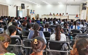 फतेहपुर में नवप्रवेशित छात्राओं हेतु एक 